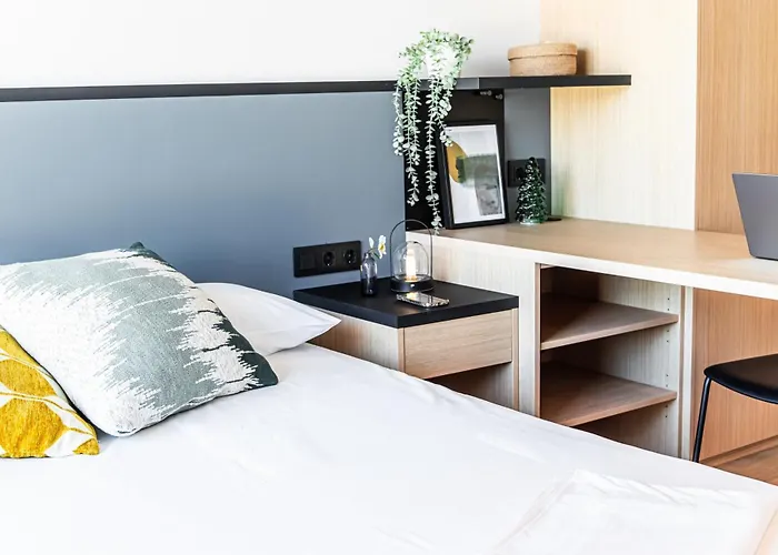 Atenea Living Apartmán *