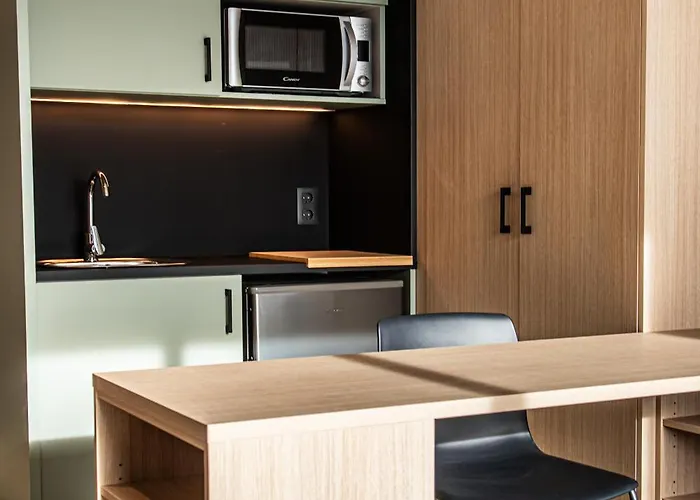 Atenea Living Apartmán *
